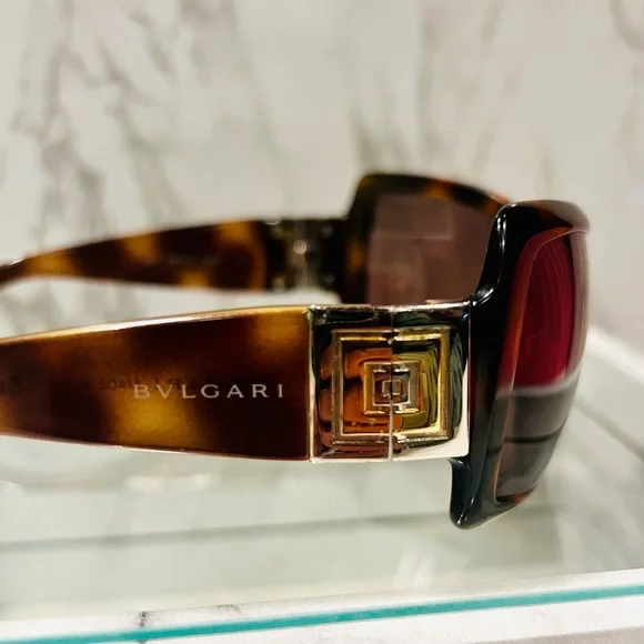 Bulgari Tortoise Shell Sunglasses - Picture 5 of 15